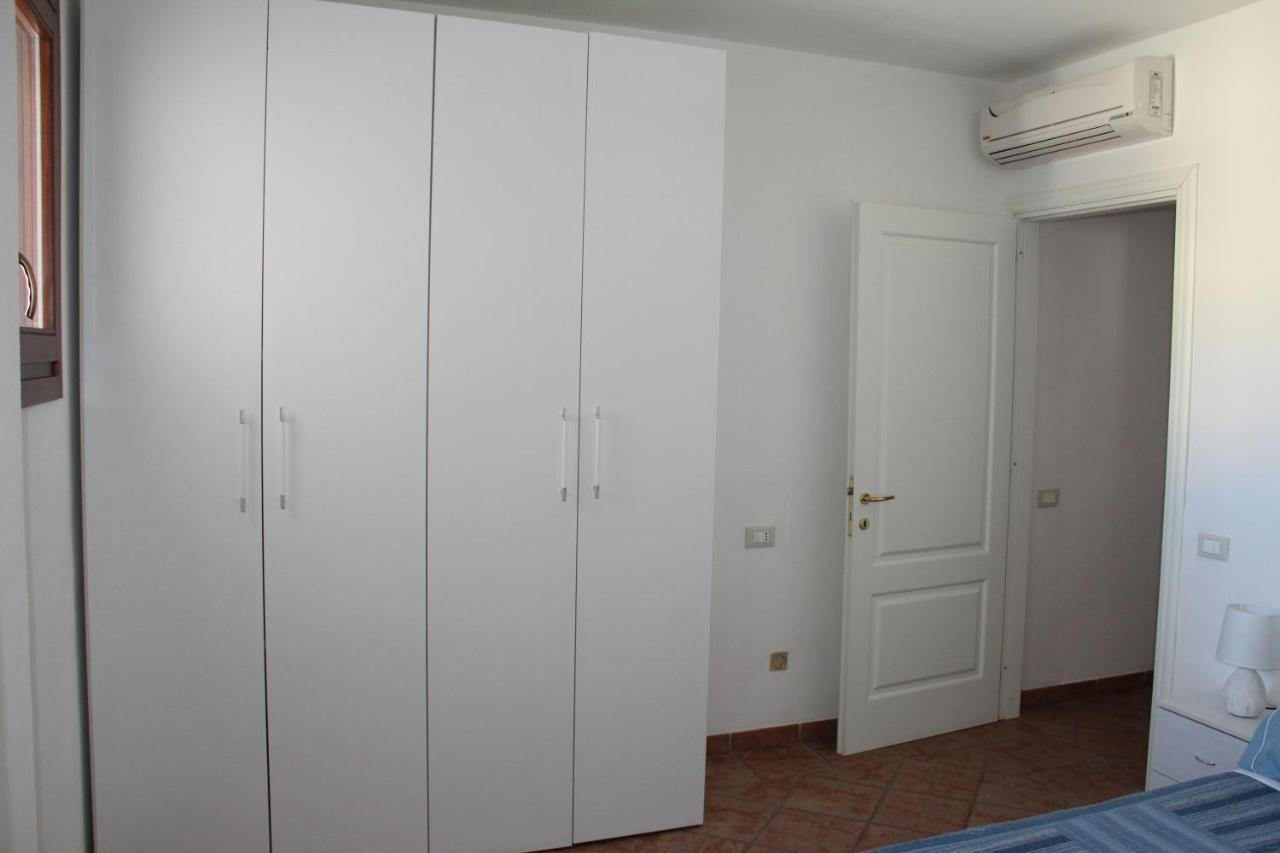 Appartamento Le Vele Porto San Paolo  Exterior photo