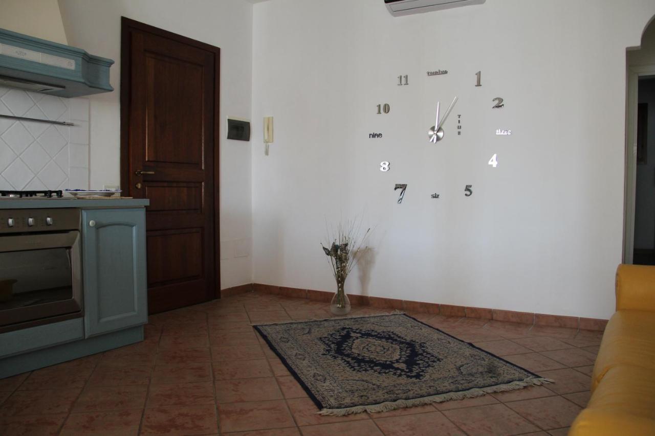 Appartamento Le Vele Porto San Paolo  Exterior photo